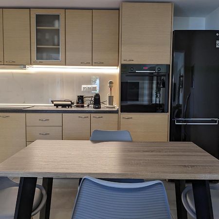 Ethos Apartment Néa Péramos Exteriér fotografie